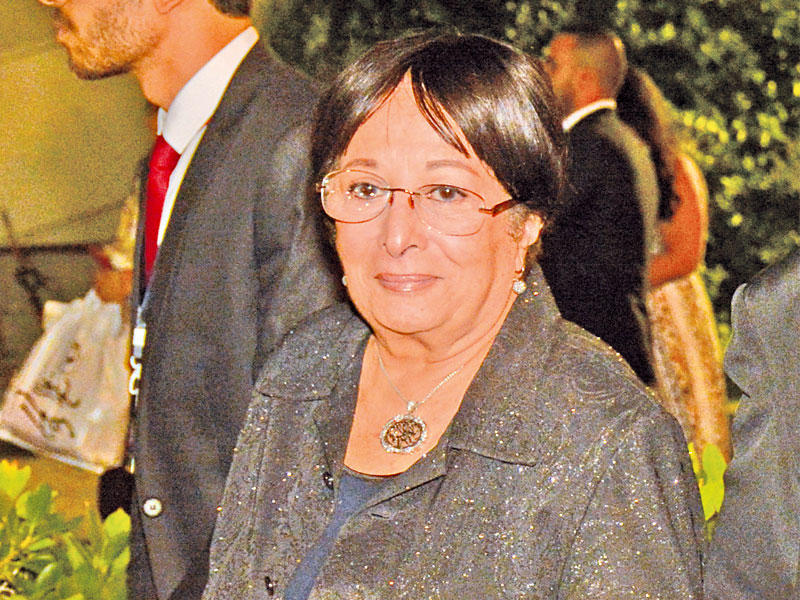 سميرة عبدالعزيز