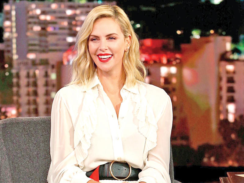 تشارليز ثيرون