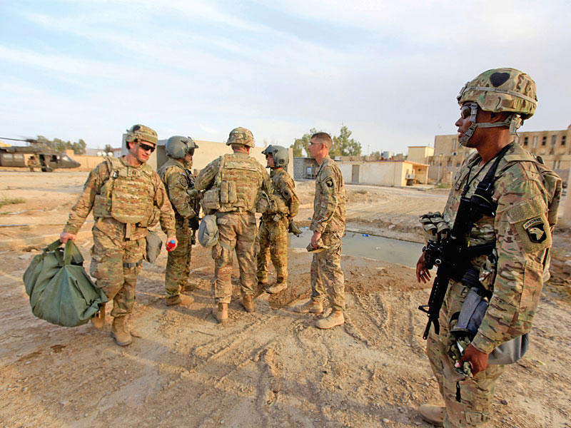 جنود أميركيون بقاعدة مخمور قرب الموصل     (أرشيف)