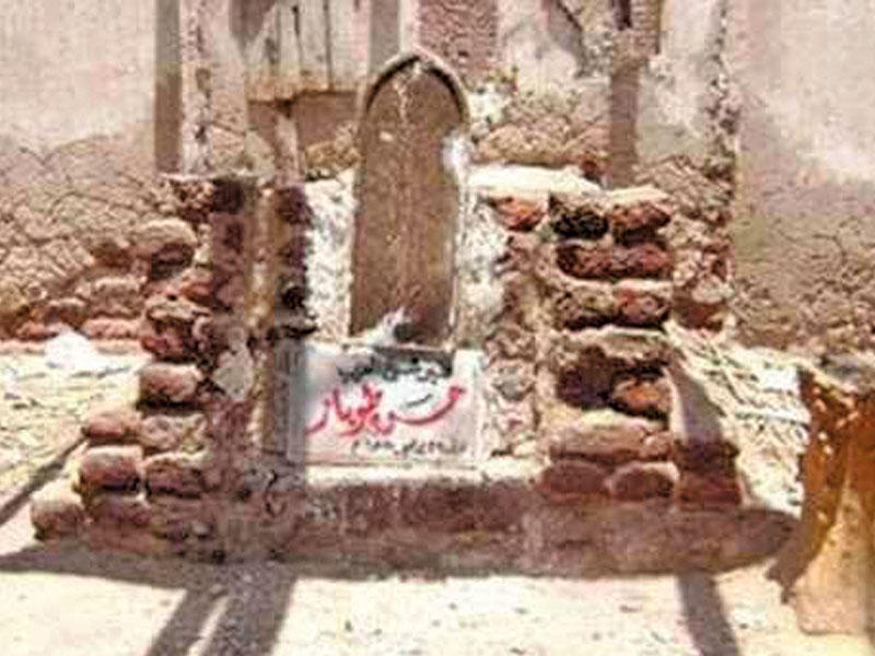 مقبرة حسن طوبار