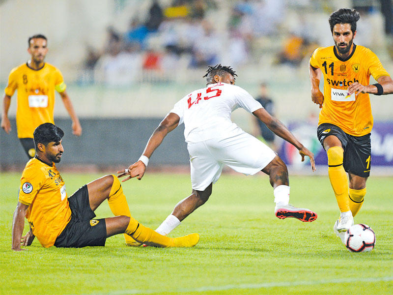 الأنصاري خلال مشاركته الأخيرة بقميص القادسية في كأس السوبر أمام الكويت