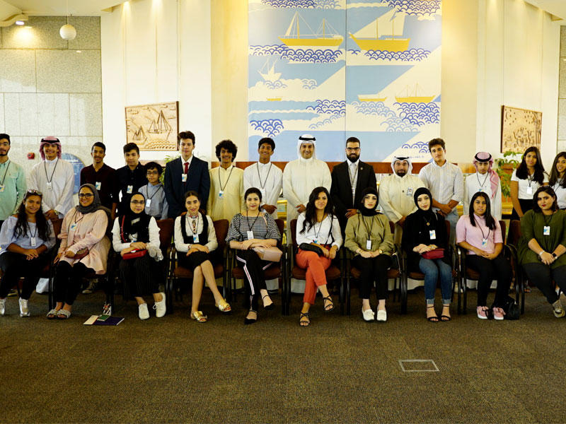 المشاركون في الدورة في لقطة جماعية