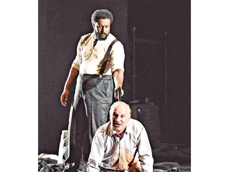 فيصل العميري في مشهد من «القلعة»