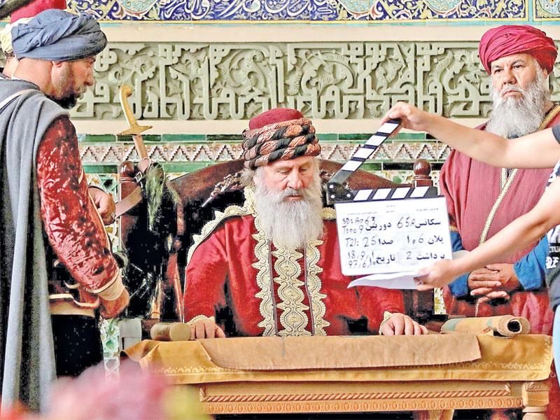 ديبارديو أثناء تصوير «أحمد باي»