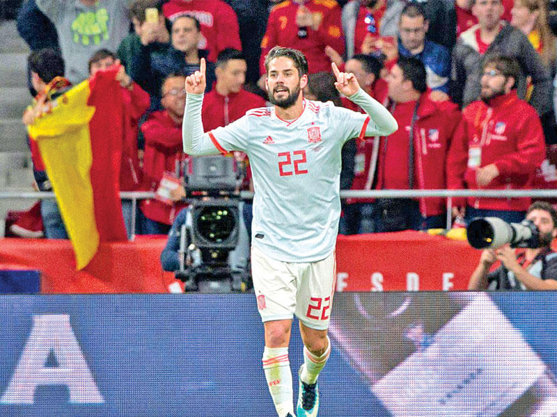 ايسكو نجم ريال مدريد والمنتخب الاسباني