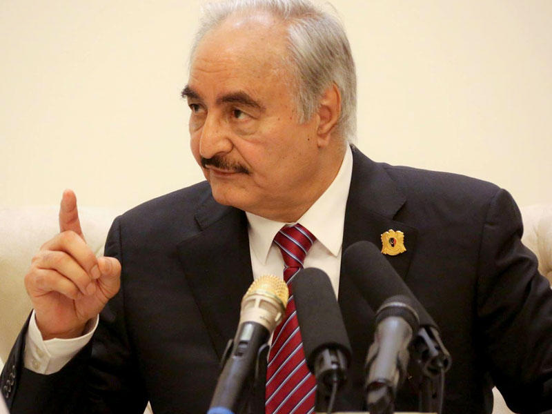  قائد الجيش الليبي خليفة حفتر