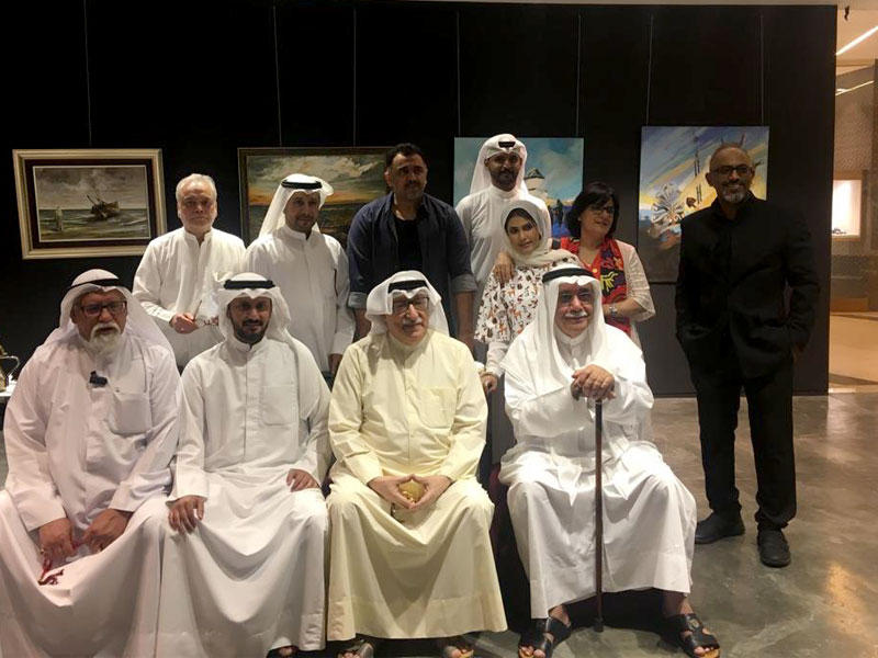 المشاركون في المعرضn