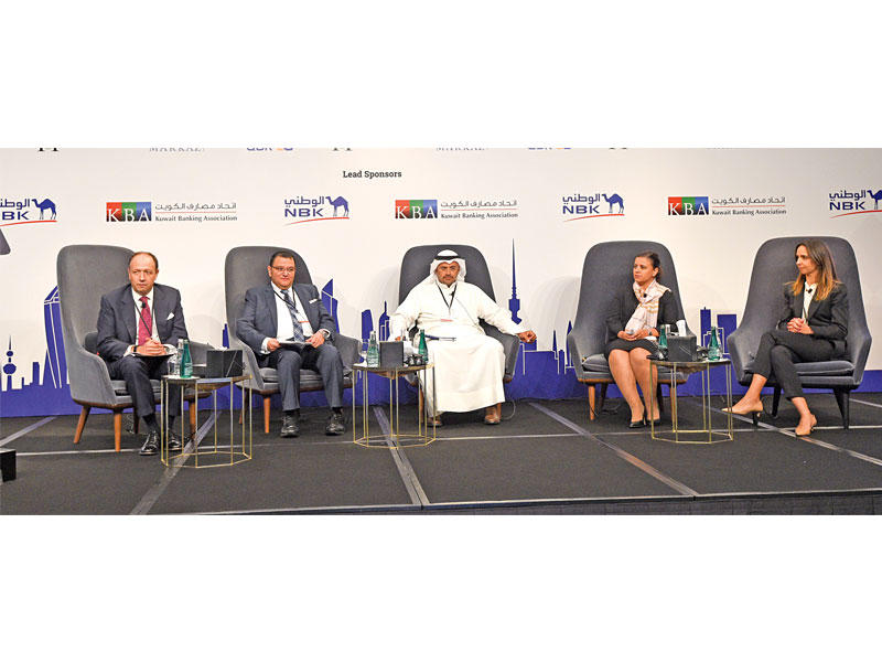 جانب من جلسات المؤتمر