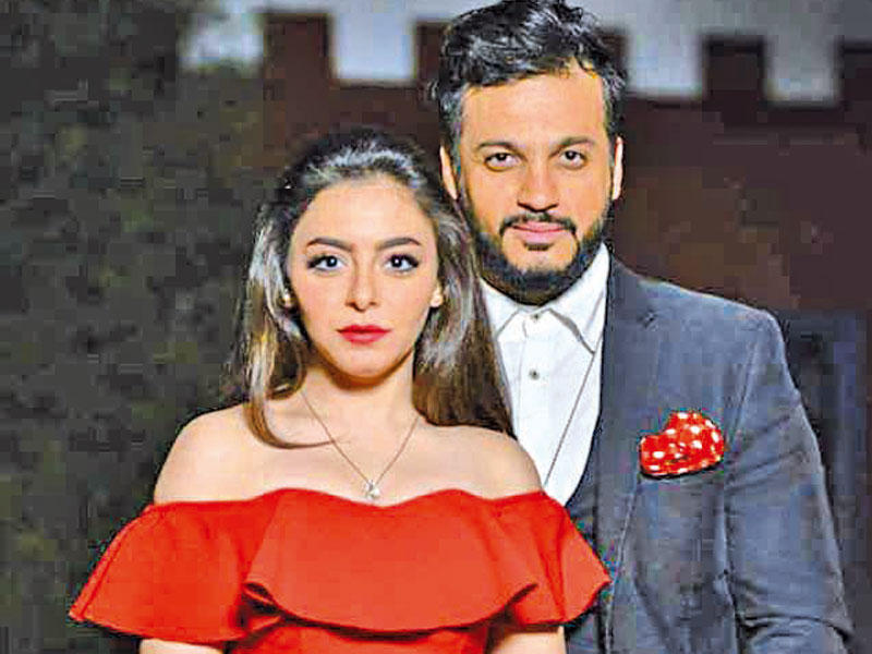 إيساف وإلهام عبد البديع في «صباح الخير»