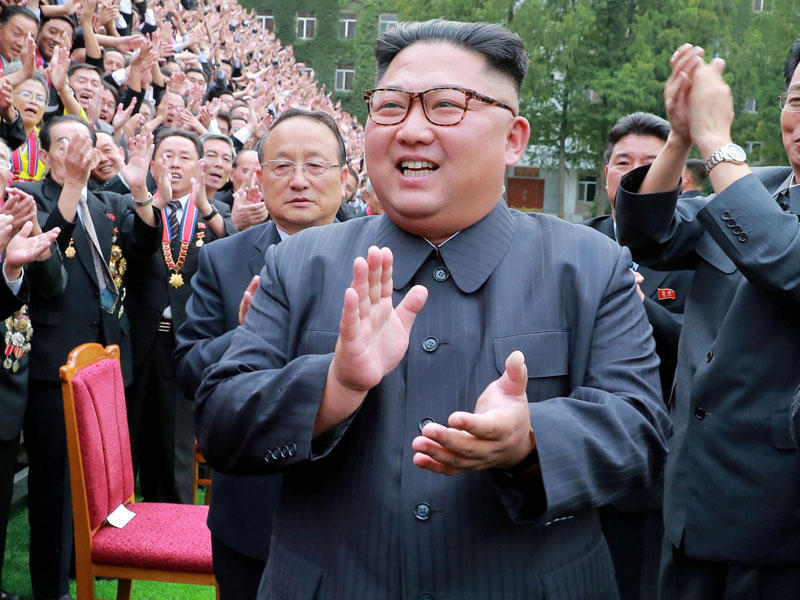 زعيم كوريا الشمالية كيم جونغ أون