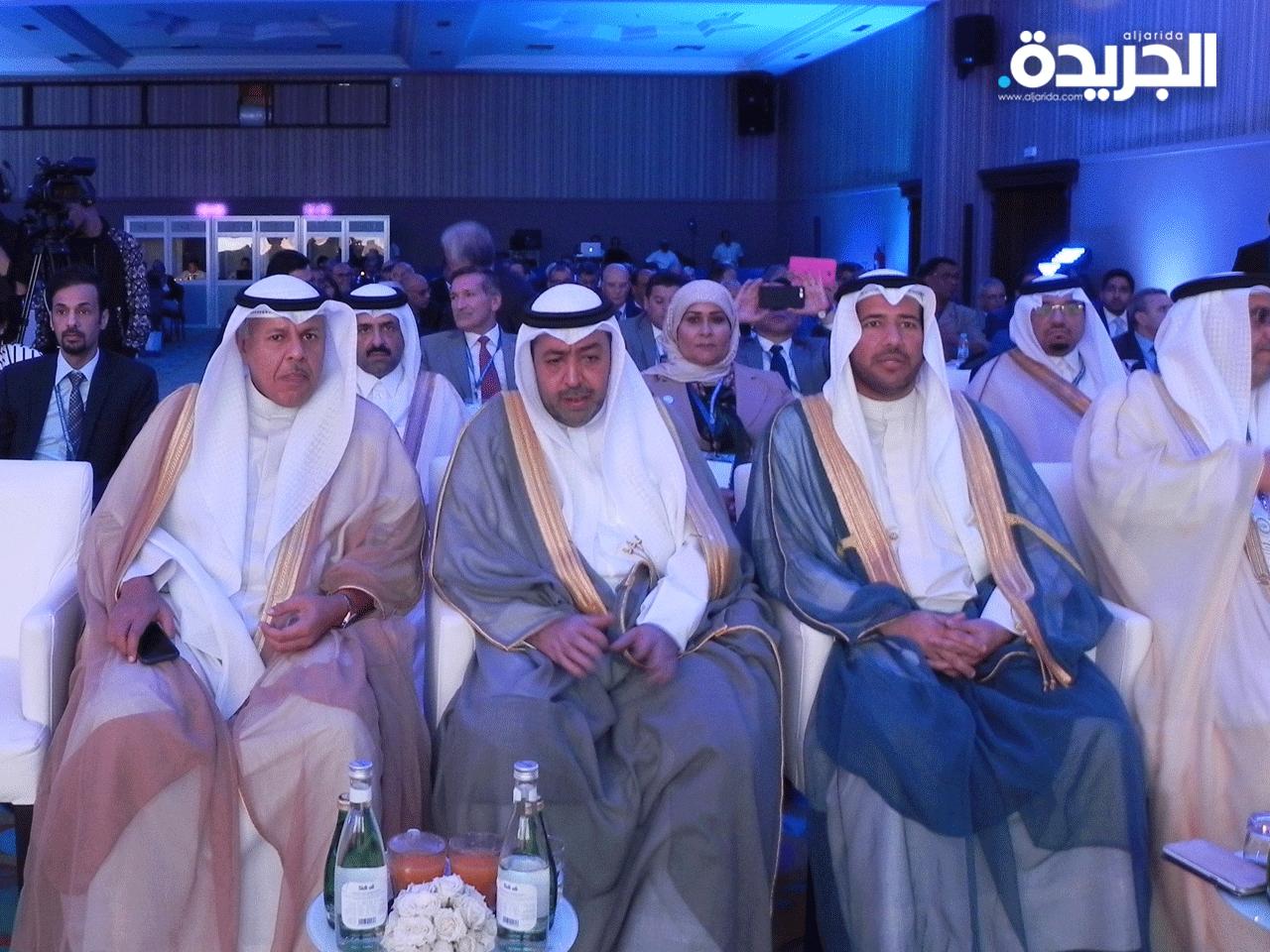 وكيل وزارة النفط بالوكالة الشيخ طلال الناصر ورئيس الهيئة العامة للبيئة الشيخ عبدالله الاحمد