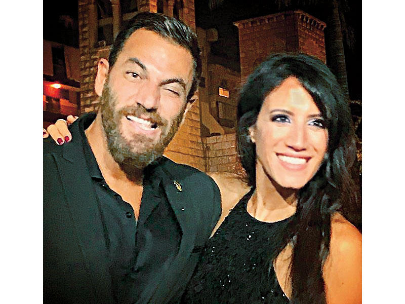 نيكولا معوض وحبيبته لارا رين