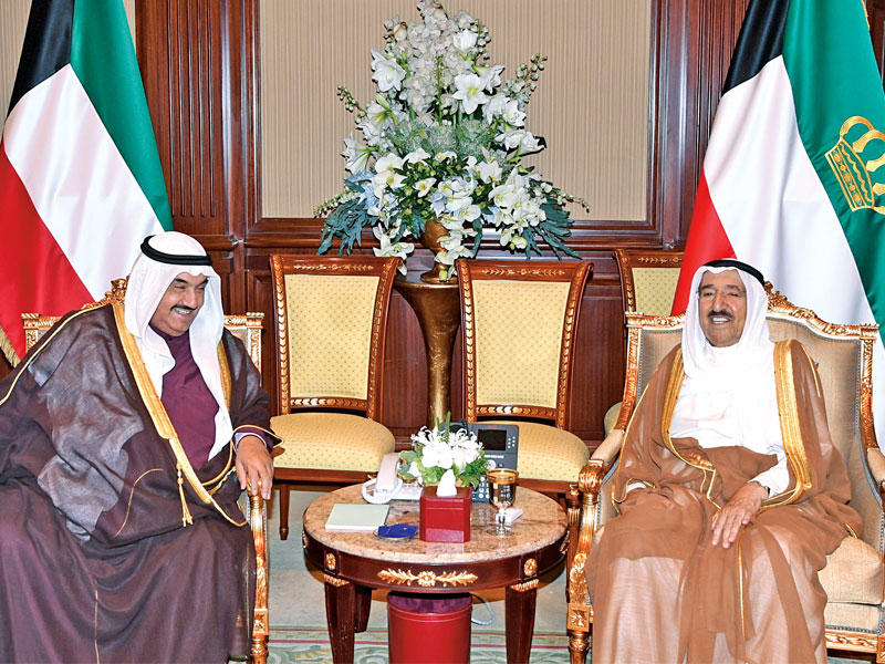 الأمير مستقبلا ناصر المحمد أمس