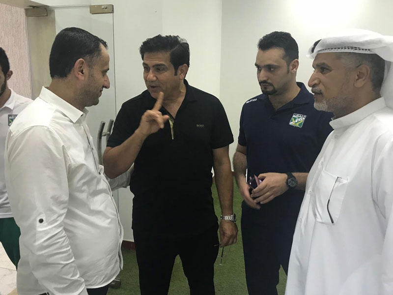 حوار بين محمد إبراهيم وحسام السيد خلال الزيارة بحضور عبدالنبي وفوزان