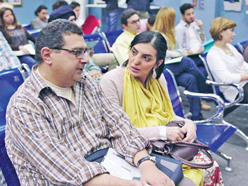 لقطة من فيلم «طلق صناعي» 