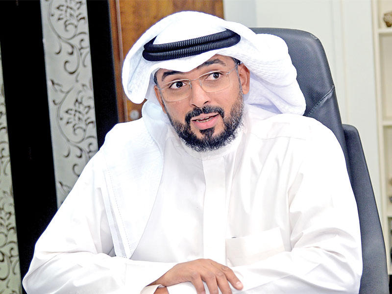 عبدالعزيز شعيب الوكيل المساعد لشؤون قطاع التعاون في وزارة الشؤون الاجتماعية 