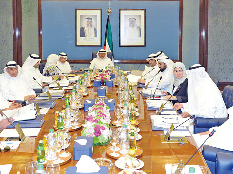 الخالد مترئساً اجتماع مجلس الوزراء أمس