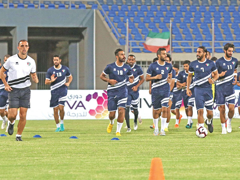 جانب من التدريب الأخير للأزرق