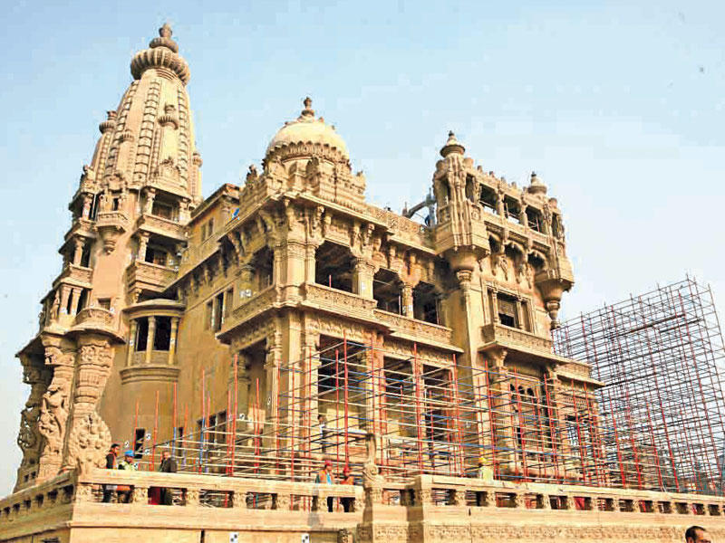 قصر البارون يخضع لأعمال الترميمn