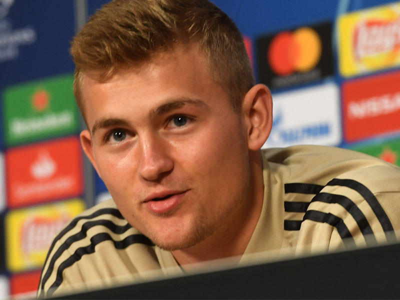 ماتياس دي ليخت