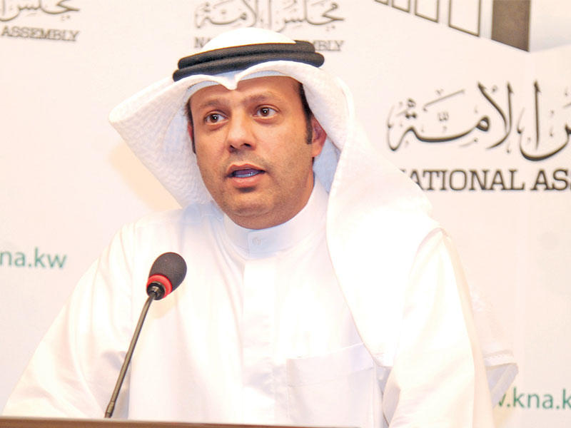 النائب فيصل الكندري