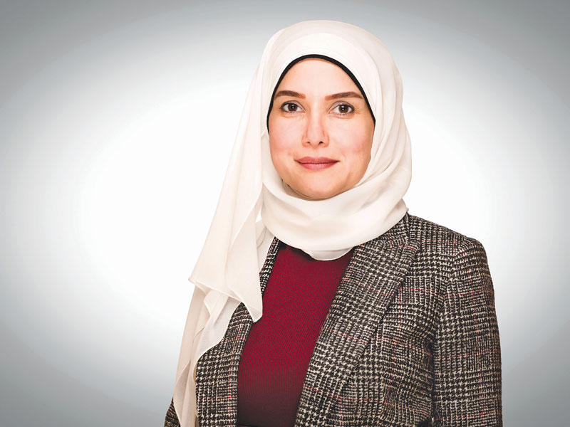  وزيرة الدولة لشؤون الإسكان وزيرة الدولة لشؤون الخدمات د. جنان بوشهري