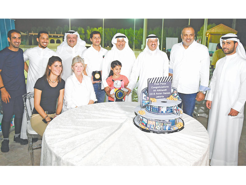 أسرة نادي الكويت للفروسية تحتفل بالخرافي