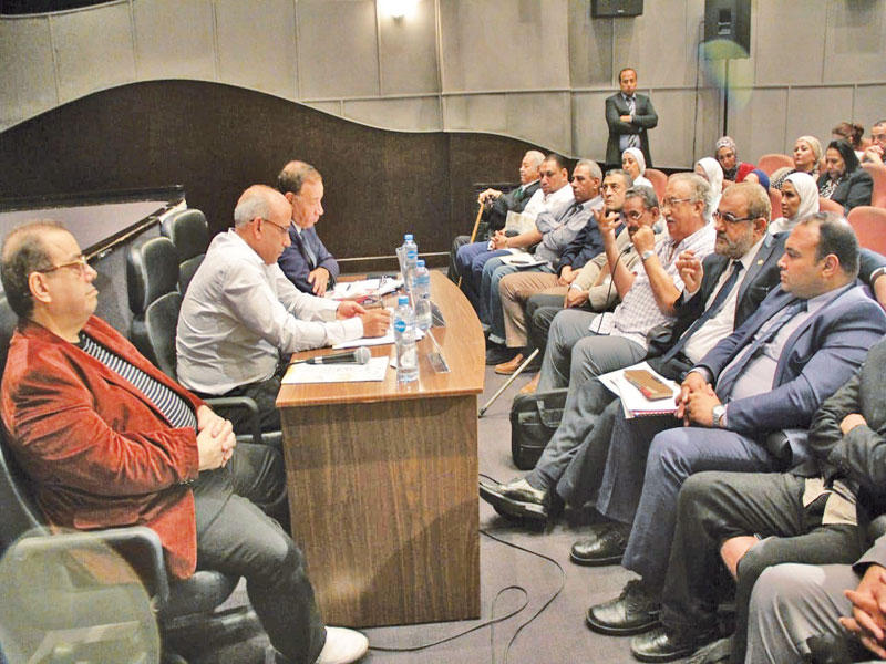 جانب من المؤتمر الصحافي n