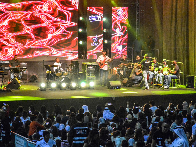 فرقة ميامي في إحدى حفلاتها