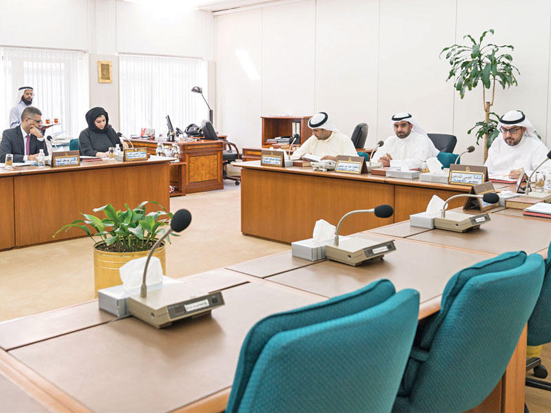 اجتماع سابق للجان الصحية