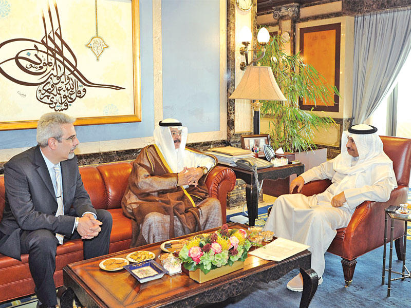 المبارك مستقبلاً الجاسم والعوضي