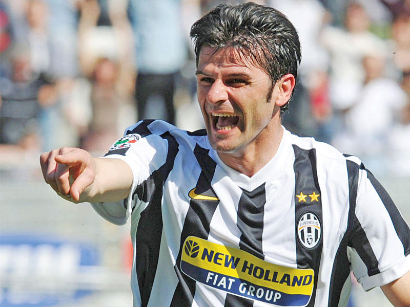 ياكوينتا نجم يوفنتوس السابق