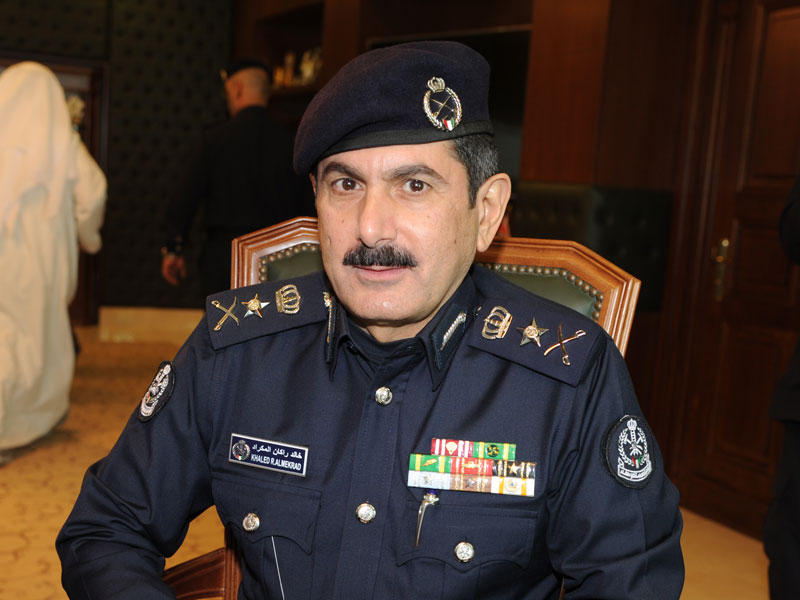 المدير العام للإدارة العامة للإطفاء الفريق خالد المكراد