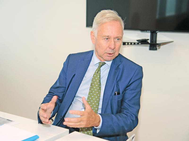 أرنو دو بروسون