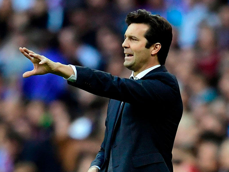 المدير الفني لريال مدريد الأرجنتيني سانتياغو سولاري