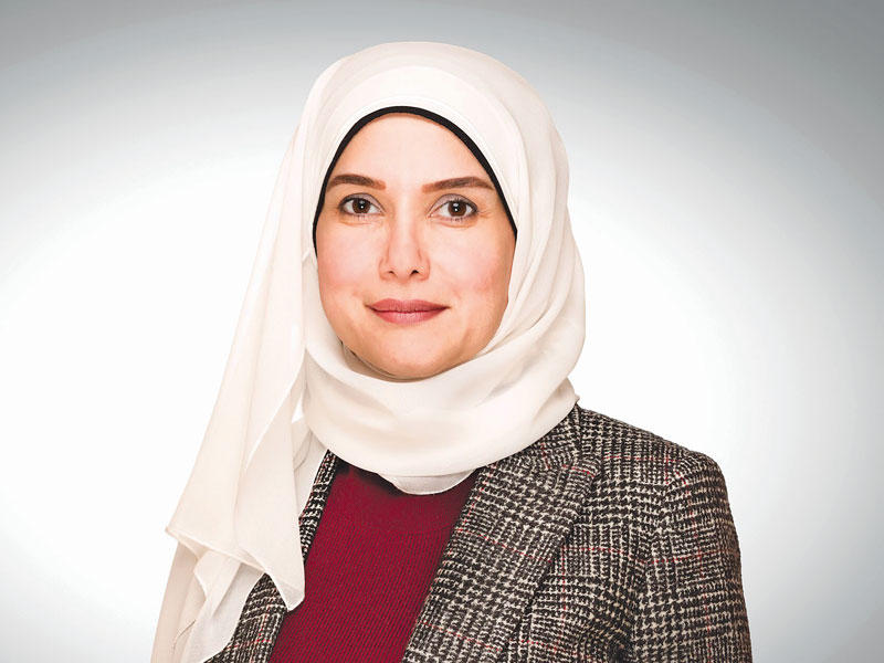  وزيرة الدولة لشؤون الإسكان وزيرة الدولة للخدمات د. جنان بوشهري