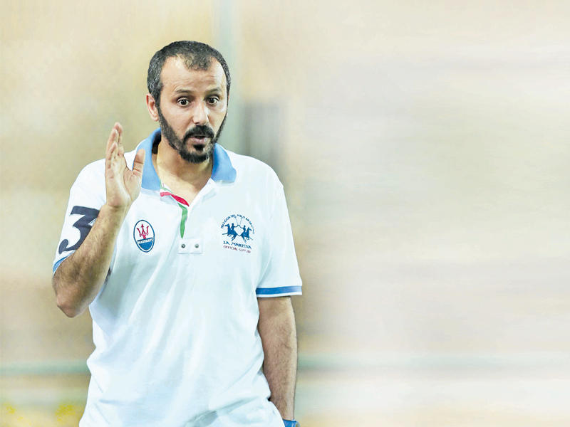  مدرب الفحيحيل محمد دهيليس