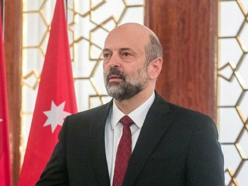  رئيس الوزراء عمر الرزاز