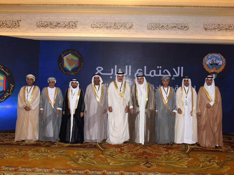 صورة جماعية لوكلاء العمل في دول التعاونn