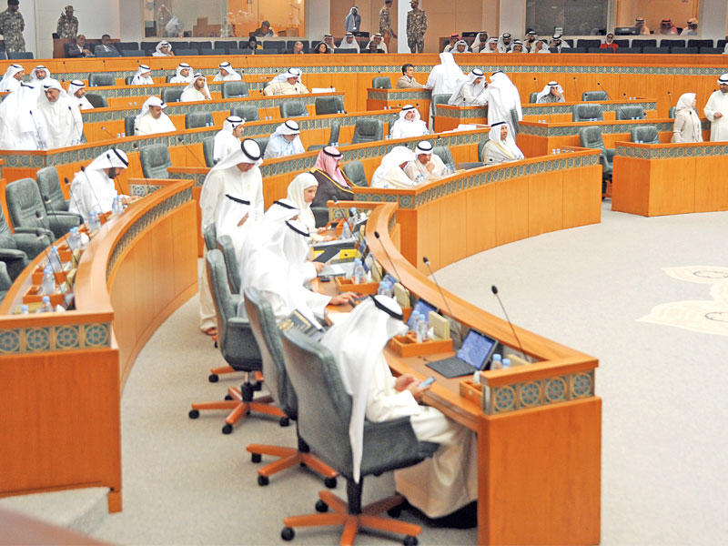 جانب من جلسة أمس   (تصوير عبدالله الخلف)