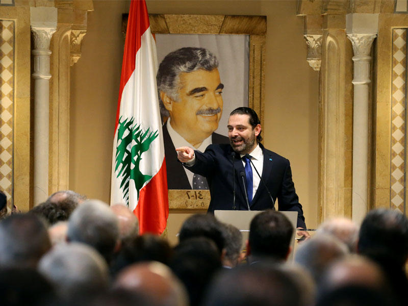 الحريري خلال مؤتمره الصحافي في بيروت أمس (رويترز)