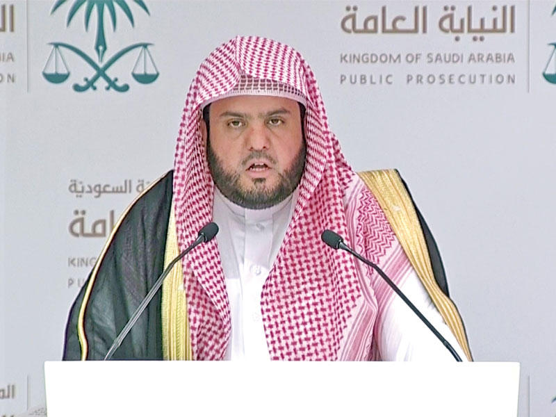 وكيل النيابة السعودي خلال مؤتمره الصحافي في الرياض أمس (أ ف ب)