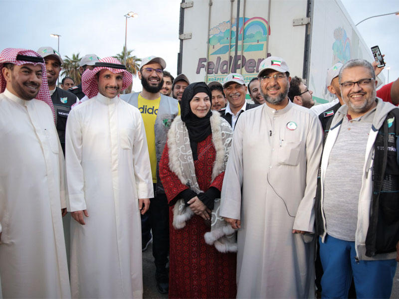 الغانم مع جمعية السلام الخيرية