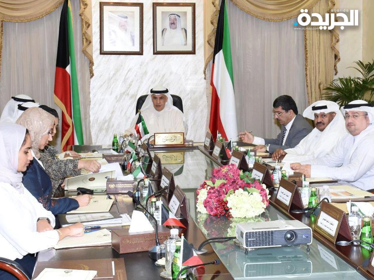  رئيس الجهاز المركزي لمعالجة أوضاع المقيمين بصورة غير قانونية صالح الفضالة خلال الاجتماع