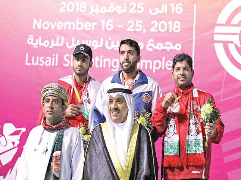 العتيبي يتوج الفائزين في مسابقة المسدس 50 متراً (فئة رجال) 