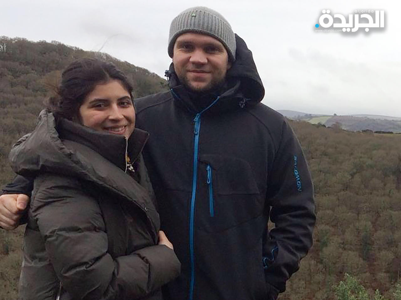 ماثيو هيدجيز مع زوجته