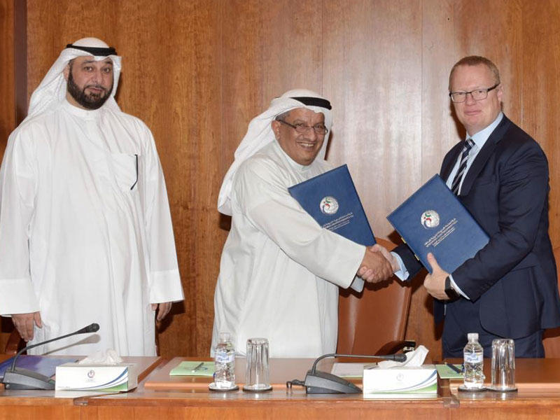 الفرهود وفلن عقب توقيع الاتفاقية