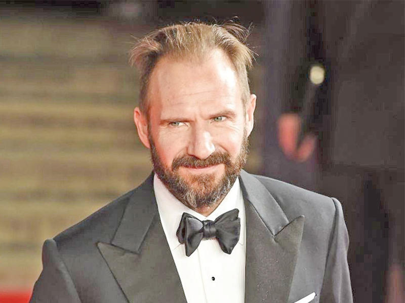 المخرج والممثل العالمي ريف فاينز