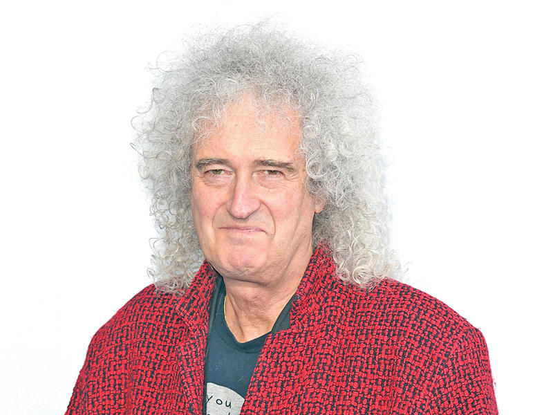 عازف الغيتار براين ماي