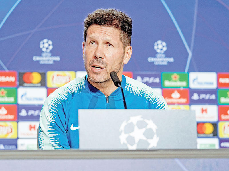  المدير الفني لأتلتيكو مدريد دييغو سيميوني